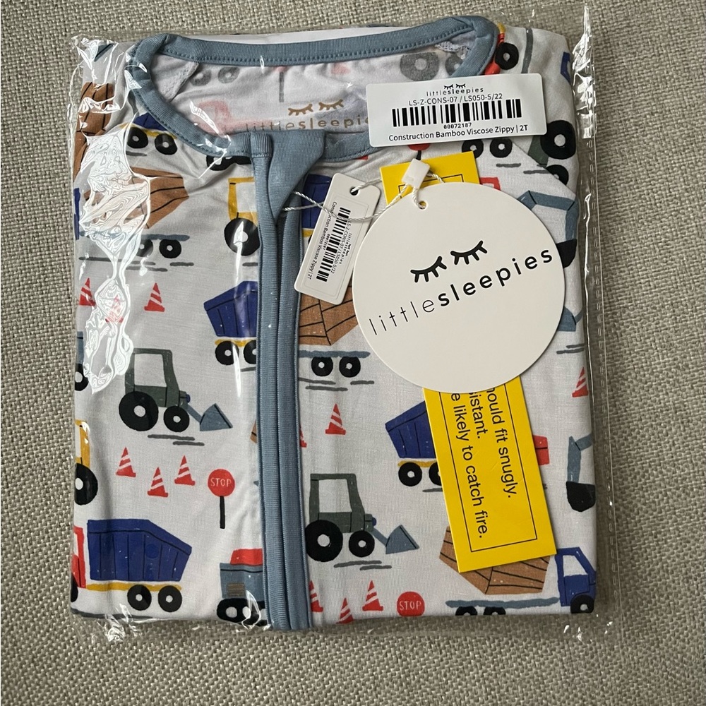 Little sleepies zippy